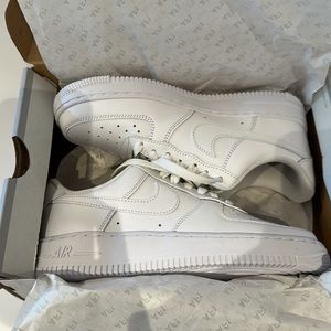 Nike Air Force 1 ‘07 White